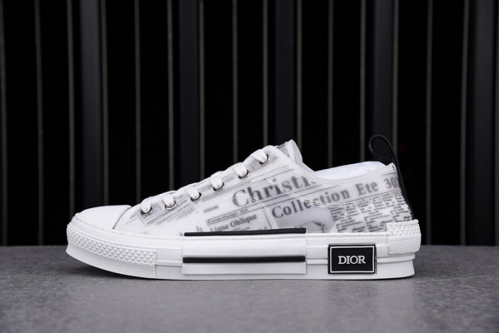 b23 oblique low-top sneaker