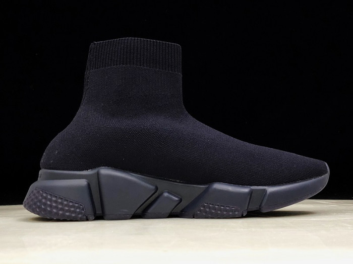 balen speed trainer sneakers all black 477280 w05g0 0088