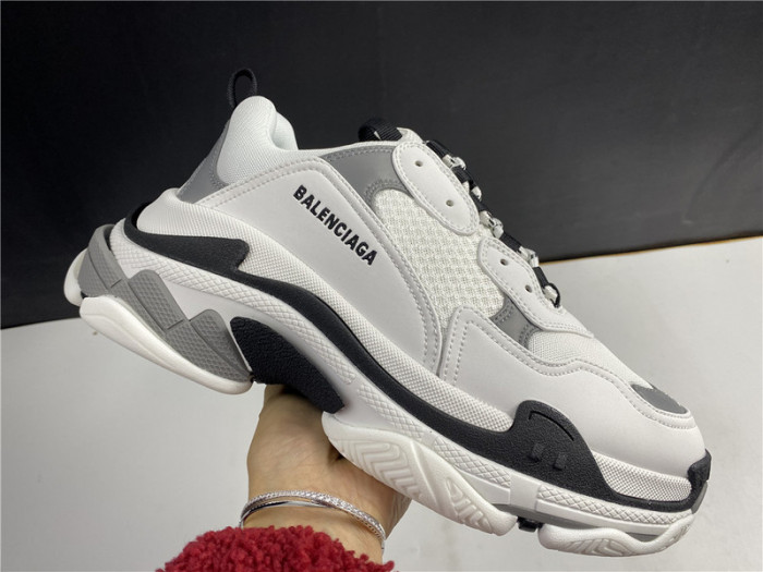 balen triple s trainer