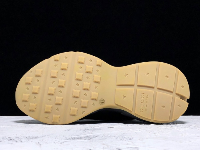 G*u*i1 rhyton sneaker