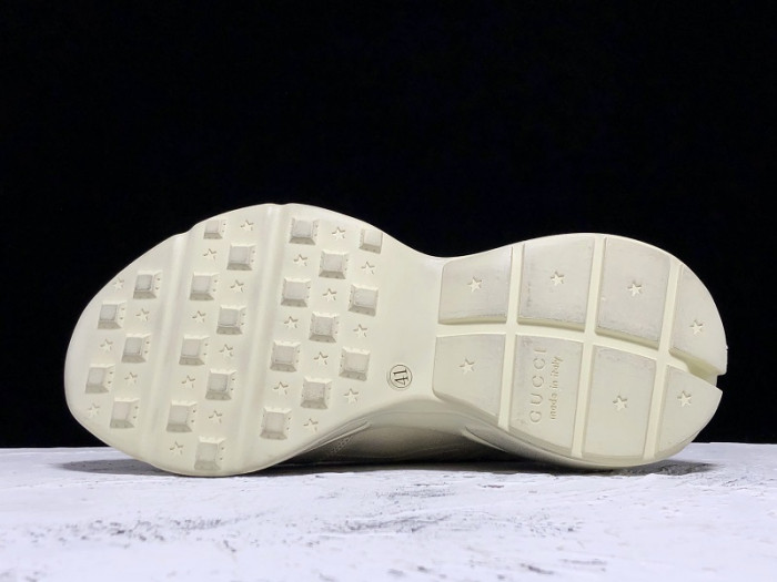 G*u*i1 rhyton sneaker