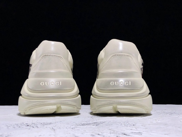 G*u*i1 rhyton sneaker