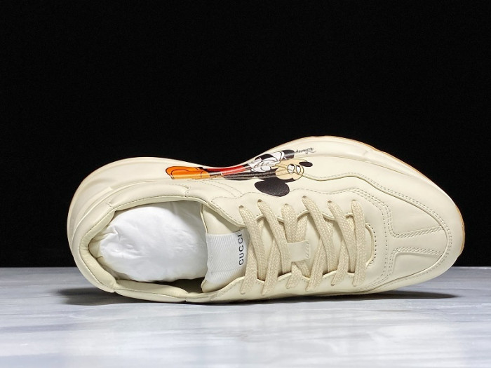 G*u*i1 rhyton rats sneaker