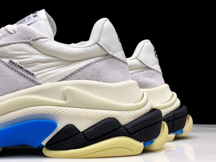 balen triple s white suede 500597 w0971 9000