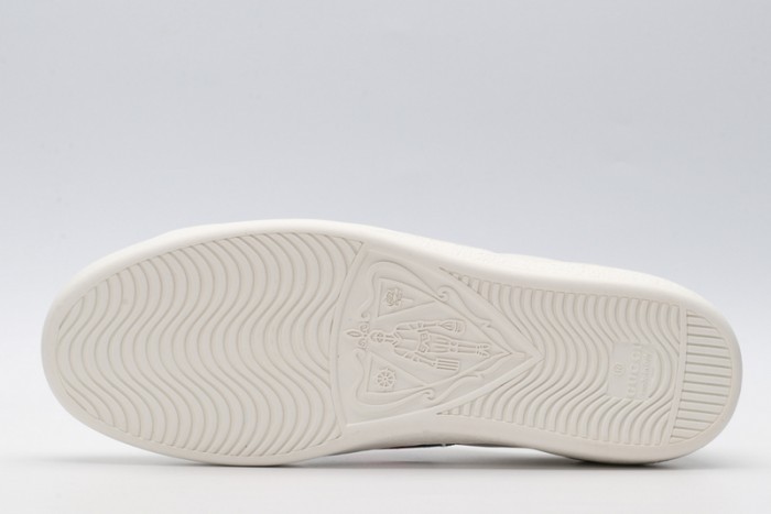 G*u*i1 ace embroidered low-top sneaker with 431920