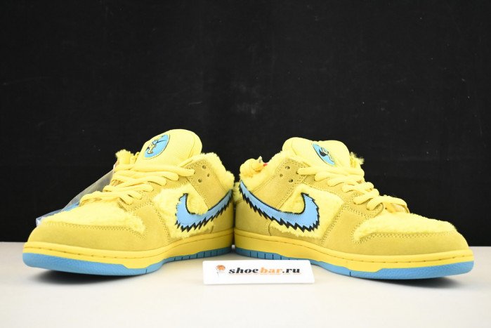 nike dunk low sb x grateful dead 