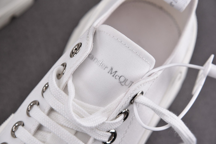 alexander mcqueen tread slick lace up boot white