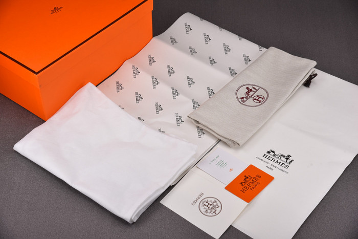 h*rmes snekaers h000017