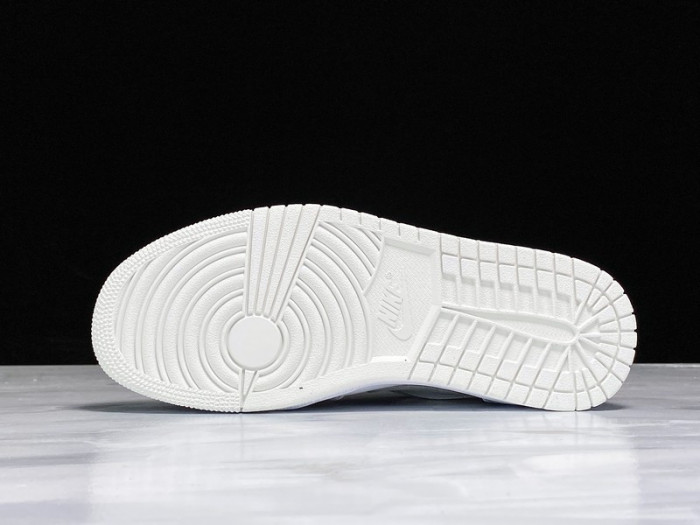 air jordan 1 low paris cv3043-100