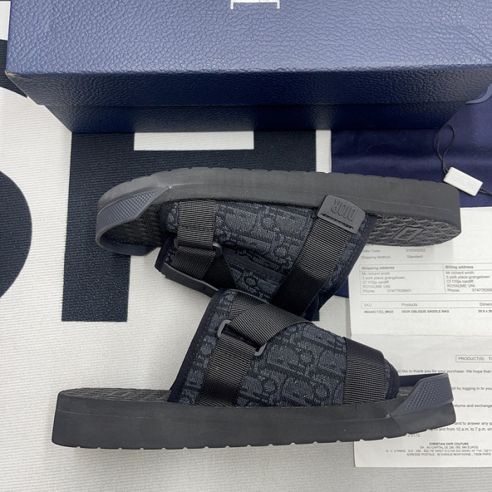 d1or sandals