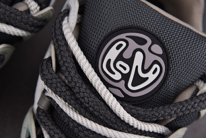 lv skate sneaker