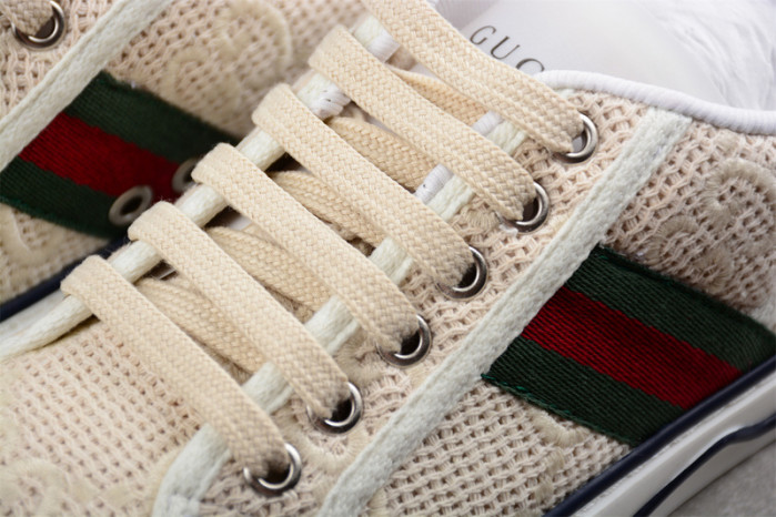 G*u*i sneaker g1000002