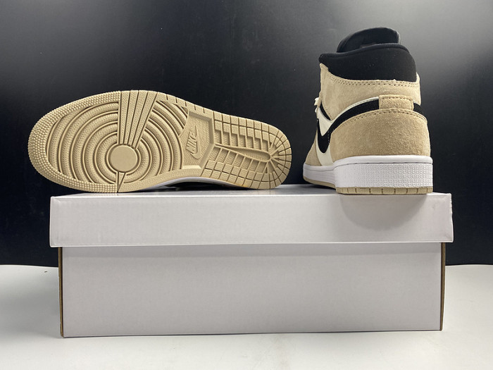 air jordan 1 mid barely orange (w) bq6472 -800