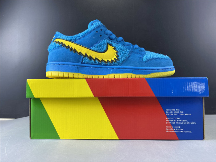 nike sb dunk low grateful dead "blue bear" cj5378-400