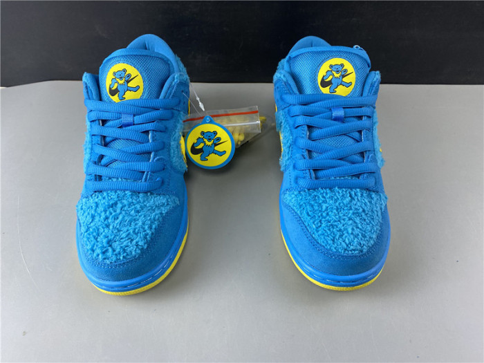 nike sb dunk low grateful dead "blue bear" cj5378-400