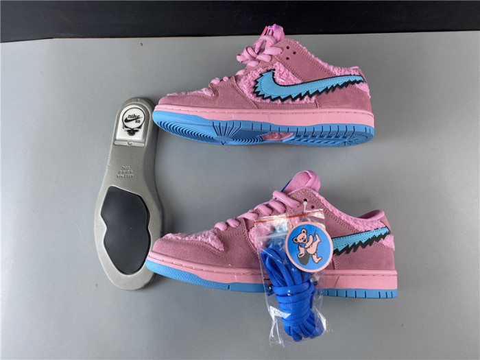 nike sb dunk low grateful dead x pink bear cj5378-600