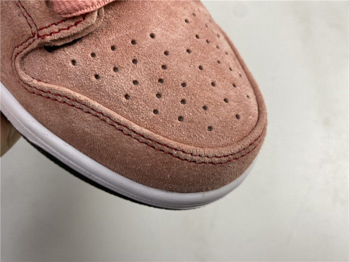 nike sb dunk low “pink pig” cv1655-600