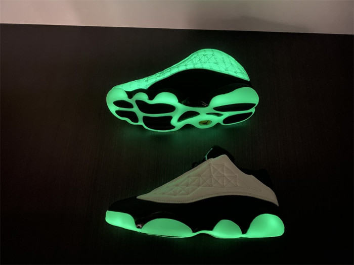 air jordan 13 low “singles day dm0803-300