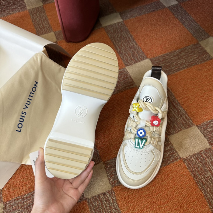 l&v sneaker 1aarr75