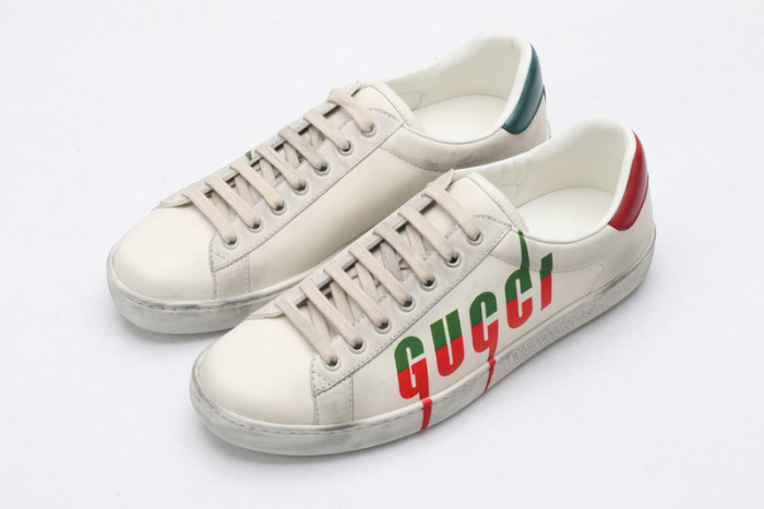 G*u*i sneaker g1000042