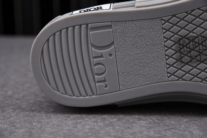 b23 oblique high top sneaker