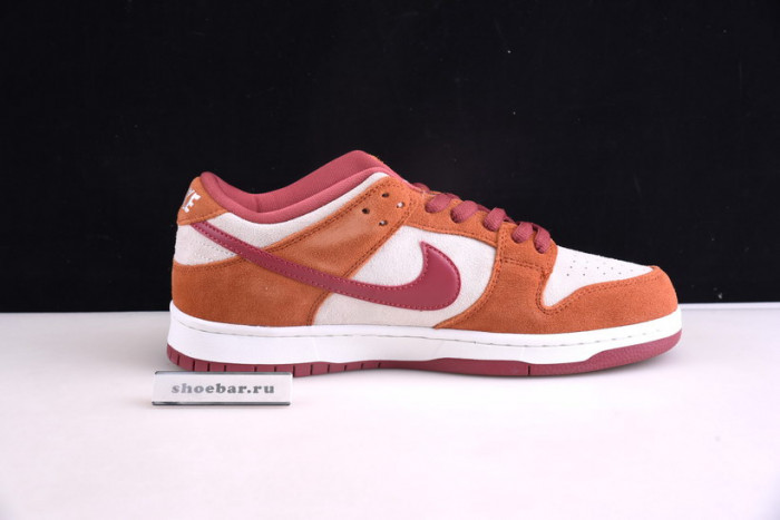 nike sb dunk low pro dark russet cedar bq6817-202