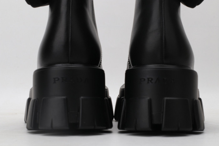 prad women