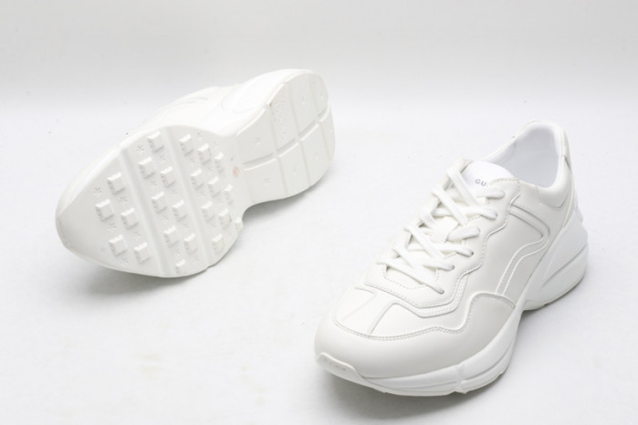 G*u*i1 sneaker