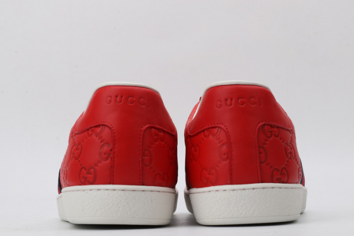 G*u*i sneaker g1000028
