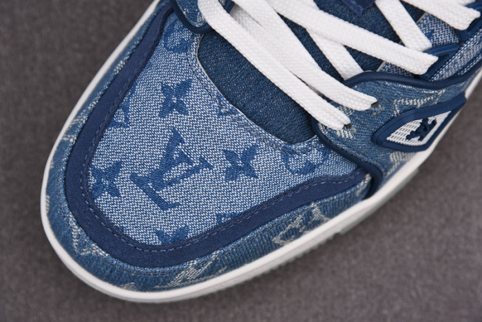 lou1s vu1tton sneakers