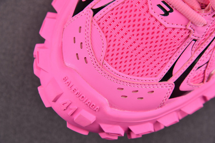 Ba*len*cia*ga defender pink