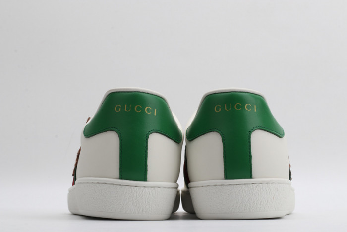 G*u*i sneaker g1000032