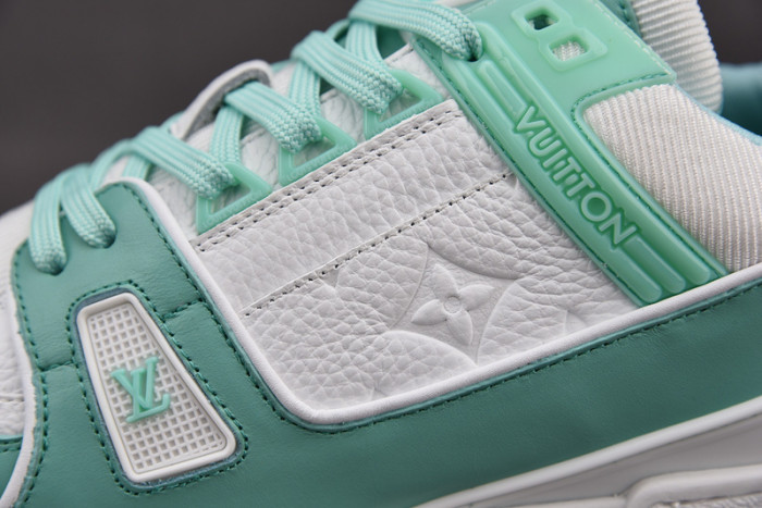 lou1s vu1tton sneakers