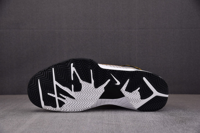 nike nike kobe 4 protro white black del sol av6339-101