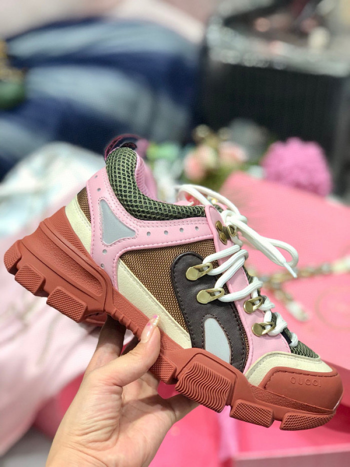 G*u*i1 flashtrek sneaker