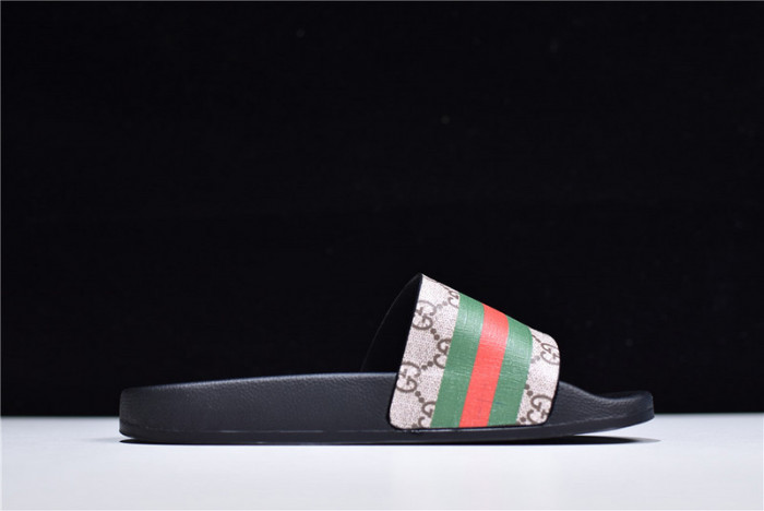 G*u*i1 sandals
