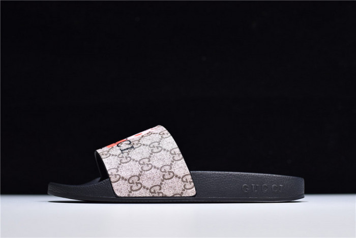 G*u*i1 sandals