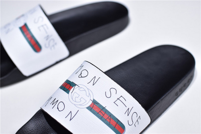 G*u*i1 sandals