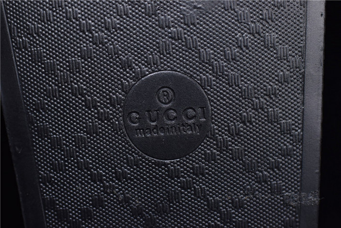 G*u*i1 sandals