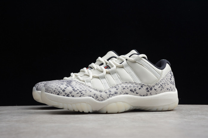 jordan 11 retro low snake light bone - cd6846-002