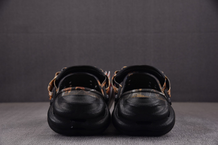 salehe bembury x Cr*0*s pollex clog 207393-841