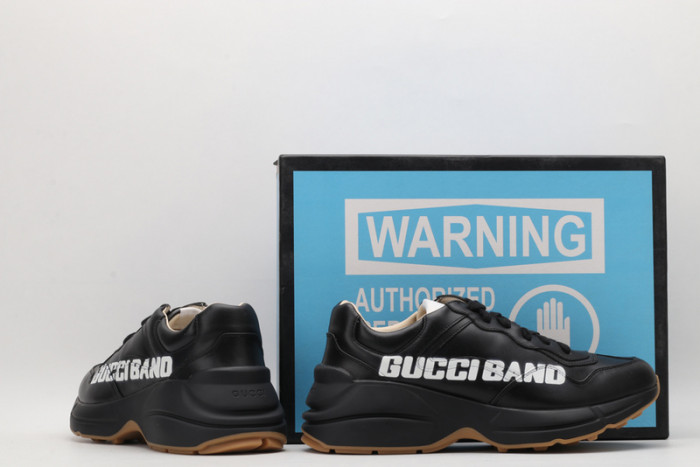 G*u*i sneaker g1000054