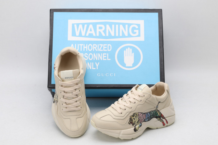 G*u*i sneaker g1000058
