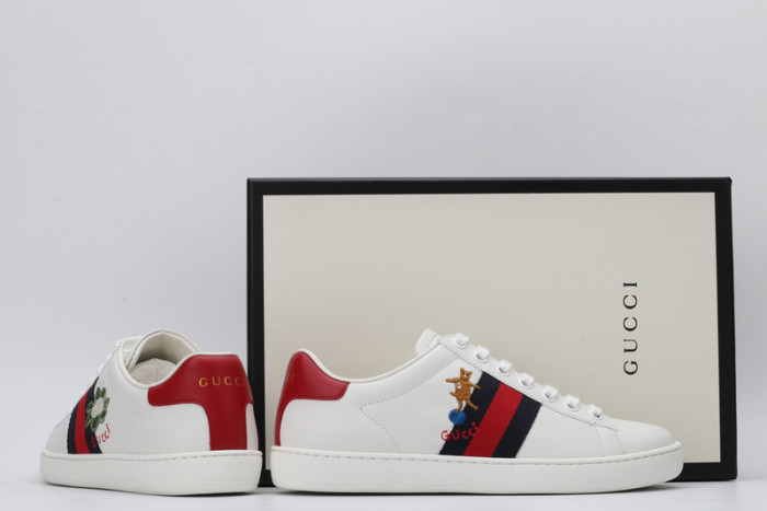 G*u*i sneaker g1000048