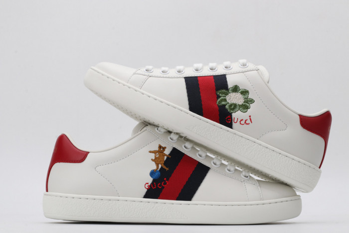 G*u*i sneaker g1000048