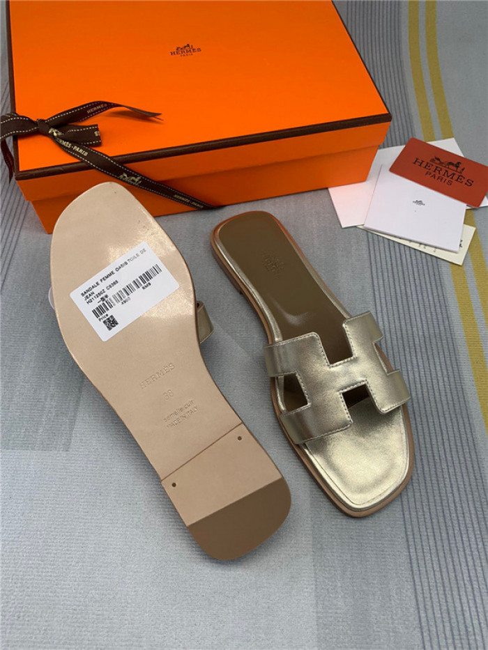h*rmes sandals 800018