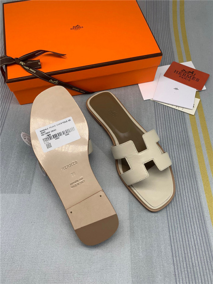 h*rmes sandals 800016