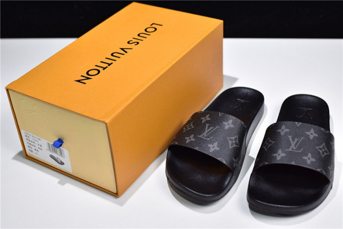 lou1s vu1tton sandals