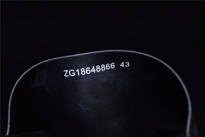 lou1s vu1tton sandals