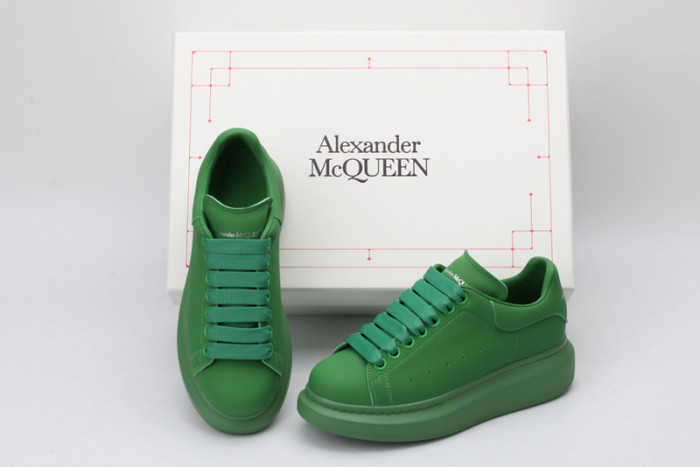 alexander mcq100040